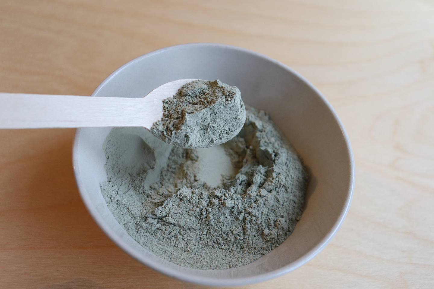 Argilla verde proprietà utilizzi e benefici di un rimedio naturale ancora attuale