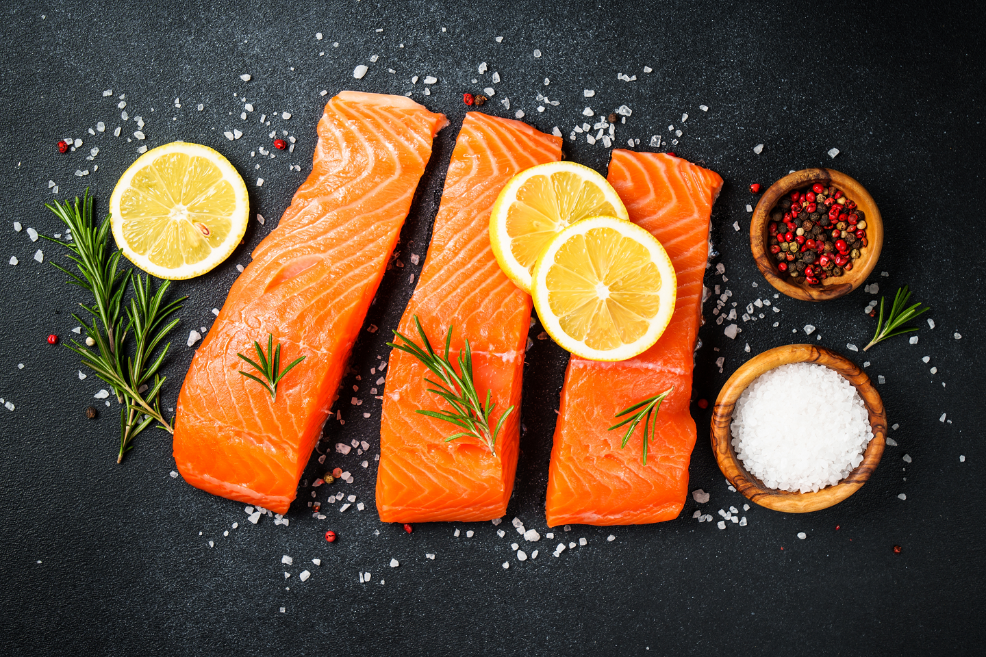 Salmone d allevamento perche cresce l attenzione sulla sostenibilita